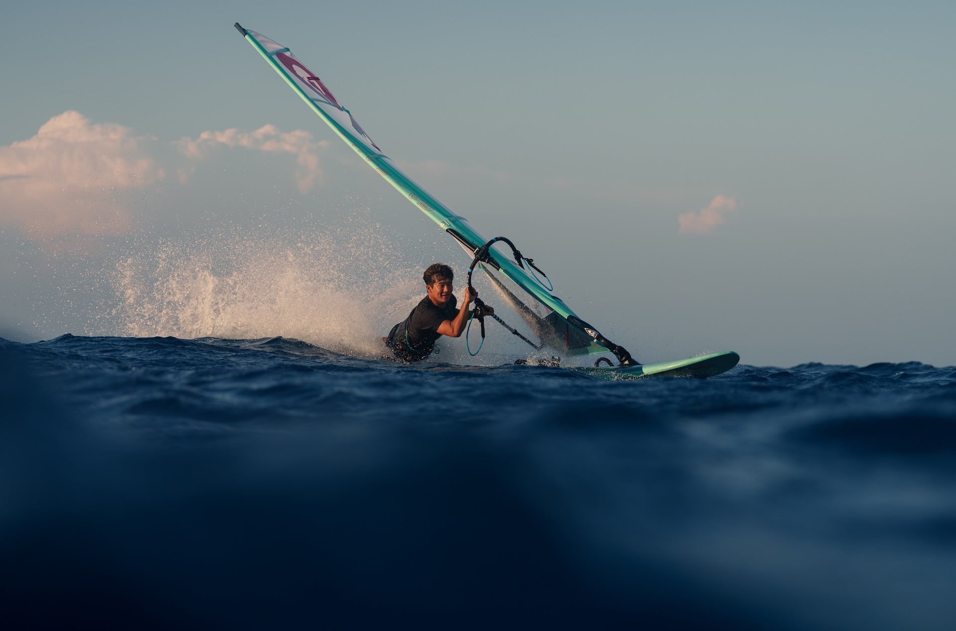 Tabou Rocket 2026: MArkedets råeste freeride windsurf brett ?